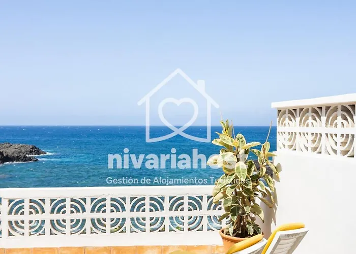 Ocean House El Pris, By Nivariahost Holiday home El Pris