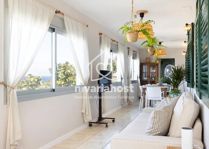 Ocean House El Pris, By Nivariahost Holiday home El Pris