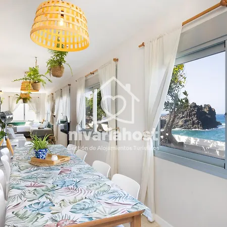 بيت للعطل Ocean House El Pris, By Nivariahost *