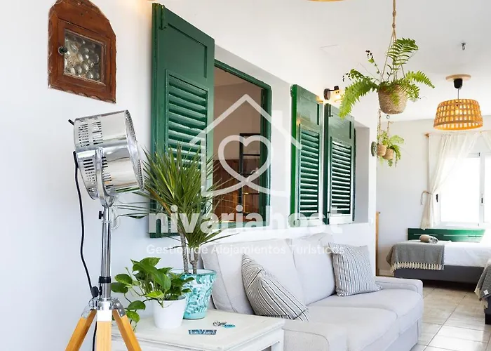 度假居 Ocean House El Pris, By Nivariahost